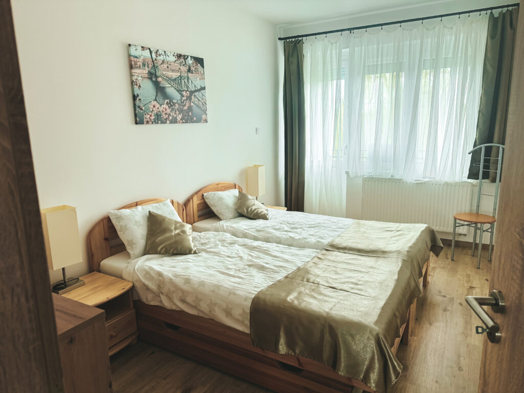 Vica Apartman Gyula Szoba